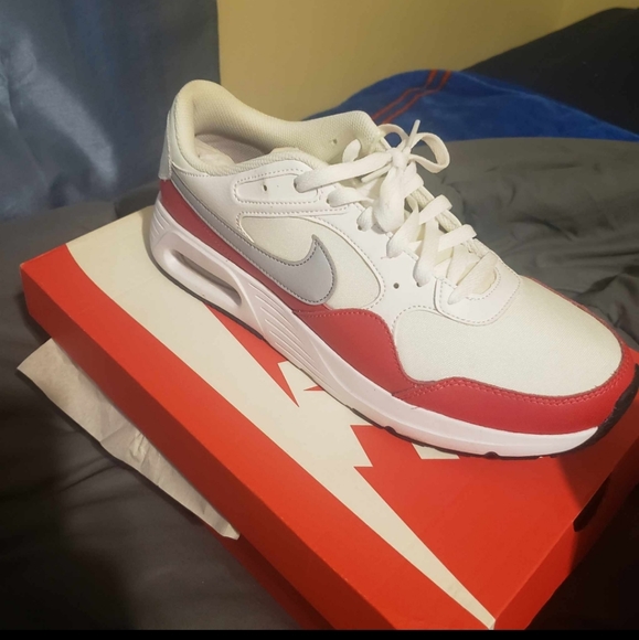 Jordan 1 - Picture 5 of 10